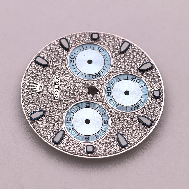 daytona-ice-blue-and-full-diamonds-watch-dial–3-800×800