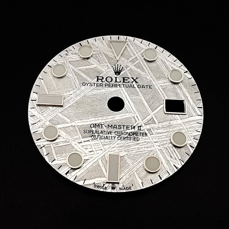 GMT-Meteorite-watch-dial-2-800×800